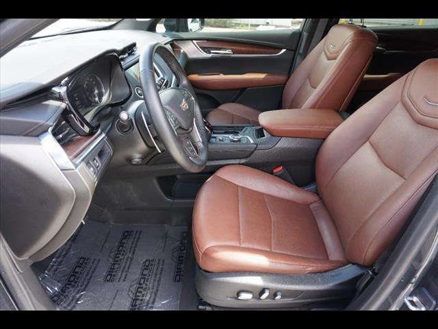 used 2021 Cadillac XT5 car, priced at $31,193
