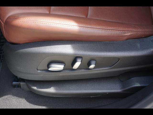 used 2021 Cadillac XT5 car, priced at $31,193