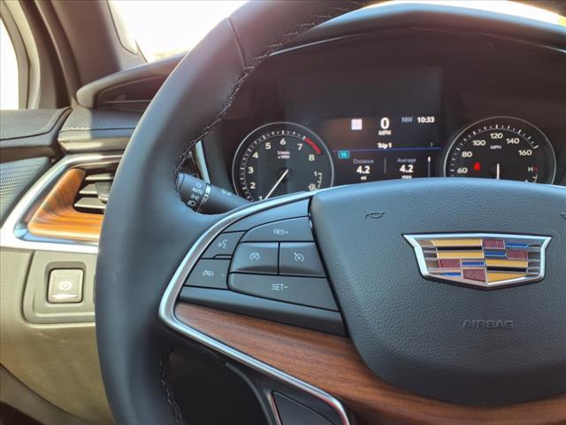 new 2025 Cadillac XT5 car, priced at $57,790
