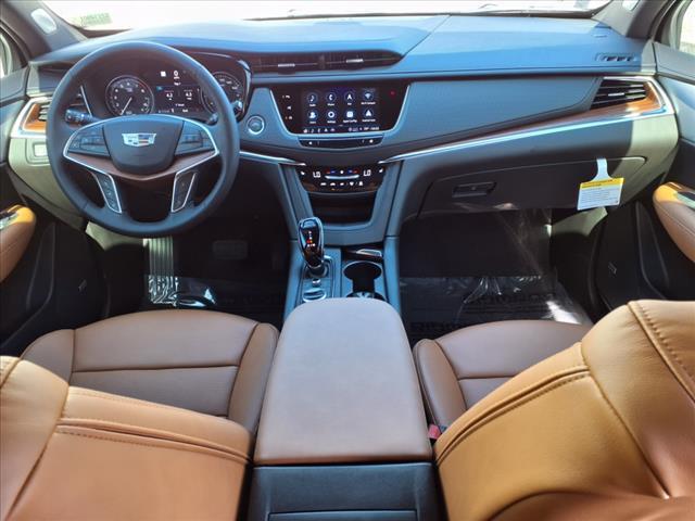 new 2025 Cadillac XT5 car, priced at $57,790
