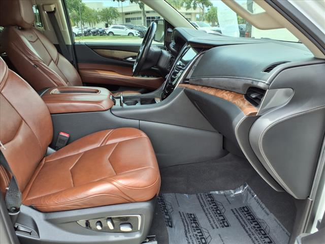 used 2019 Cadillac Escalade ESV car, priced at $31,209