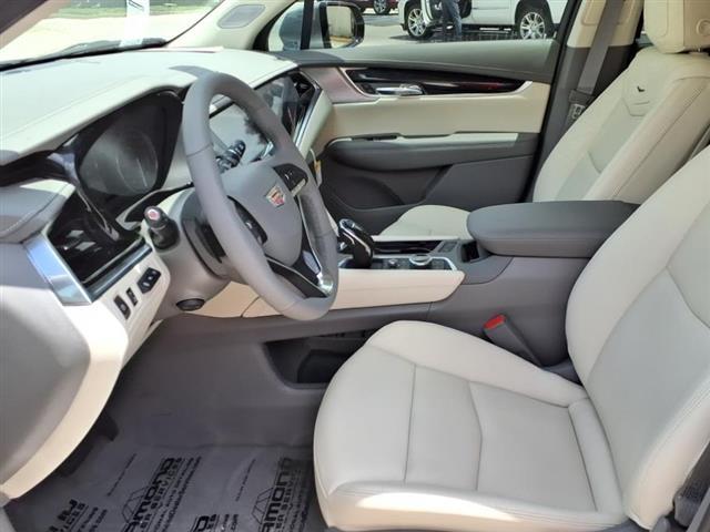 new 2025 Cadillac XT6 car, priced at $61,765