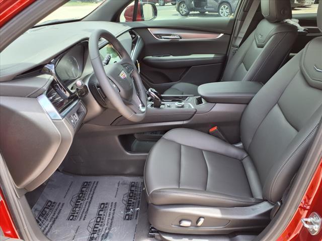 new 2025 Cadillac XT6 car, priced at $51,915