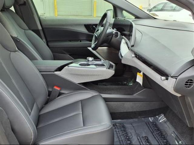 new 2025 Cadillac OPTIQ car, priced at $55,615