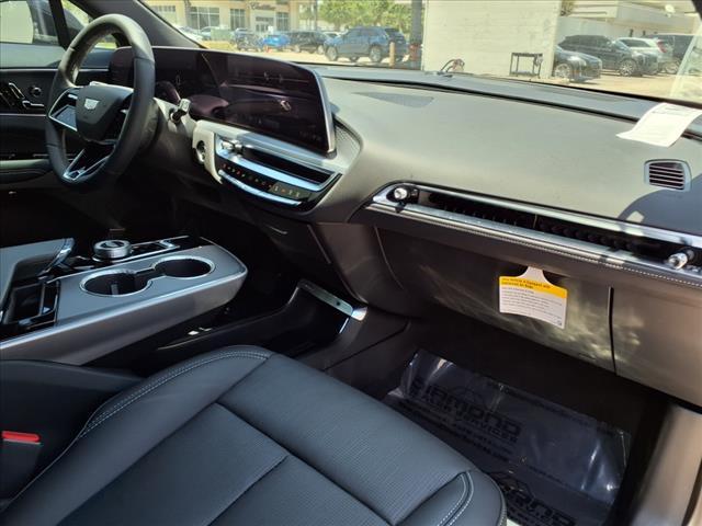 new 2025 Cadillac LYRIQ car, priced at $63,685