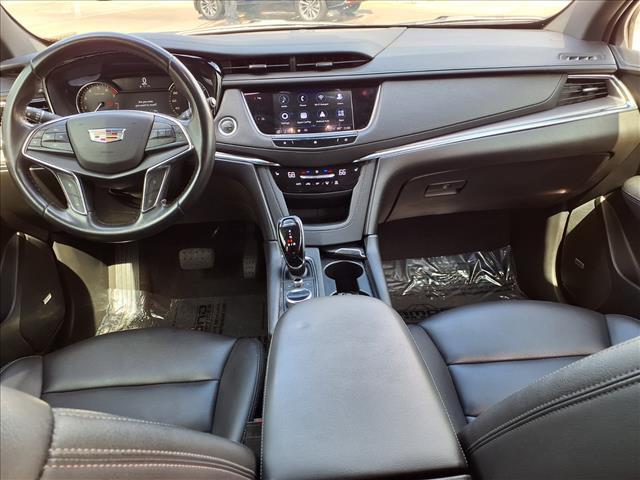 used 2021 Cadillac XT5 car, priced at $19,216