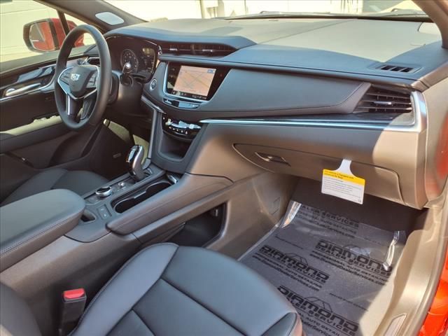 new 2025 Cadillac XT5 car, priced at $57,790