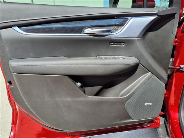 new 2025 Cadillac XT5 car, priced at $57,790