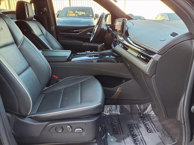 used 2023 Cadillac Escalade ESV car, priced at $70,990