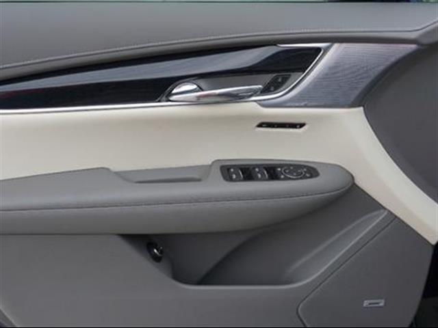 new 2025 Cadillac XT6 car, priced at $57,515