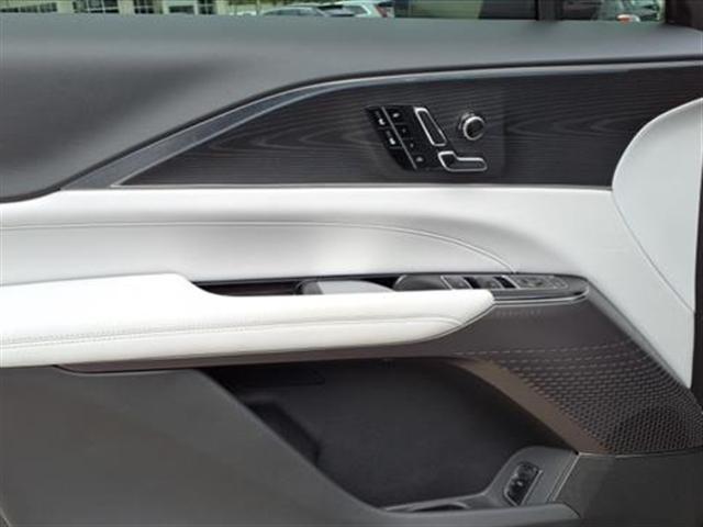 new 2025 Cadillac LYRIQ car, priced at $60,090