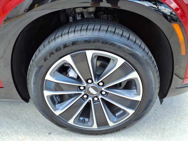 new 2026 Cadillac VISTIQ car, priced at $82,215