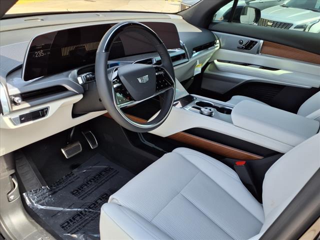 new 2026 Cadillac VISTIQ car, priced at $80,715