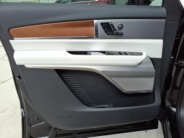 new 2026 Cadillac VISTIQ car, priced at $80,515