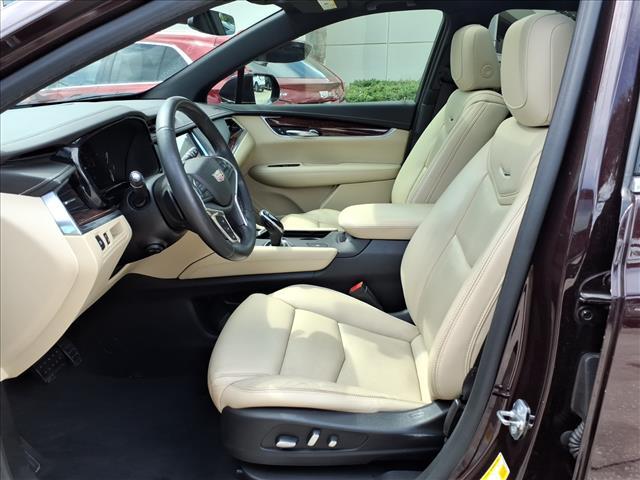 used 2018 Cadillac XT5 car, priced at $19,486