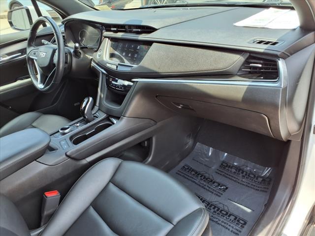used 2022 Cadillac XT6 car, priced at $30,483