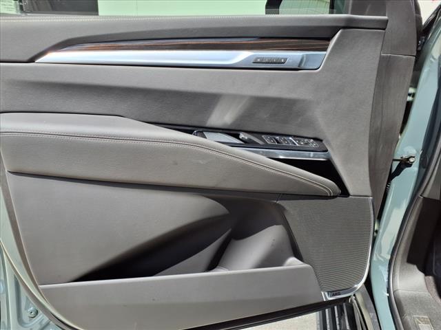 new 2025 Cadillac Escalade ESV car, priced at $115,914