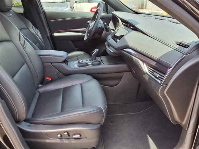 used 2023 Cadillac XT4 car, priced at $28,991
