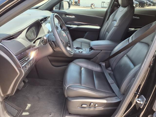 used 2023 Cadillac XT4 car, priced at $28,991