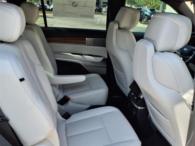 new 2026 Cadillac VISTIQ car, priced at $81,015