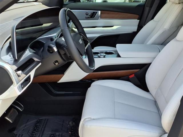 new 2026 Cadillac VISTIQ car, priced at $81,015