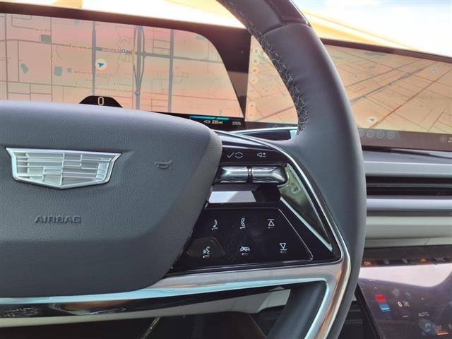 new 2026 Cadillac VISTIQ car, priced at $81,015