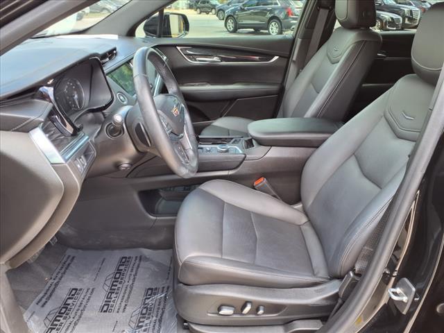 used 2021 Cadillac XT5 car, priced at $31,184