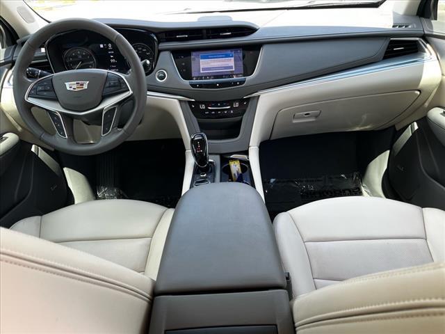 used 2021 Cadillac XT5 car, priced at $31,082