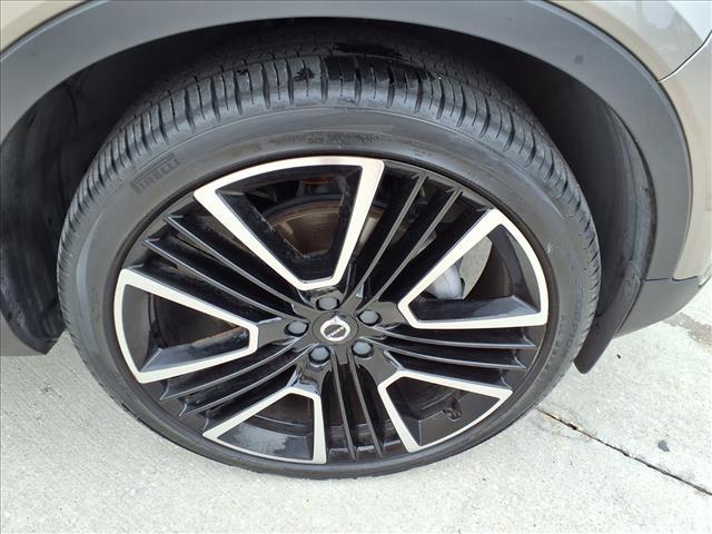 used 2022 Volvo XC40 car, priced at $24,499