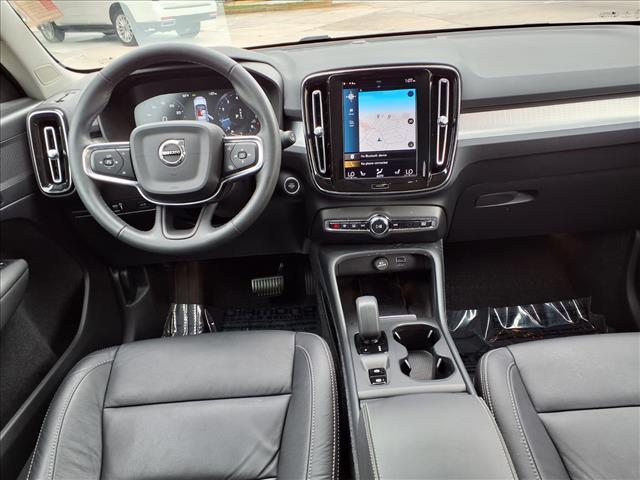 used 2022 Volvo XC40 car, priced at $24,499