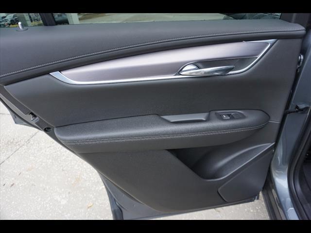 used 2021 Cadillac XT6 car, priced at $25,942