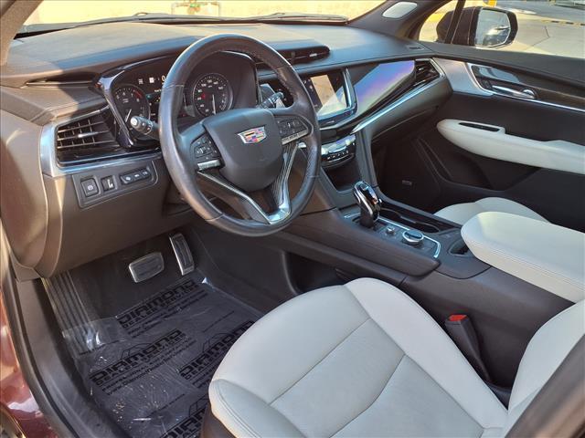 used 2023 Cadillac XT6 car, priced at $42,218