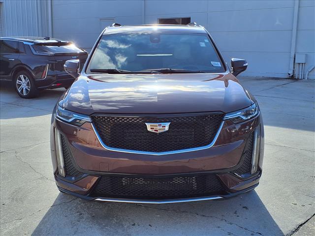 used 2023 Cadillac XT6 car, priced at $42,218