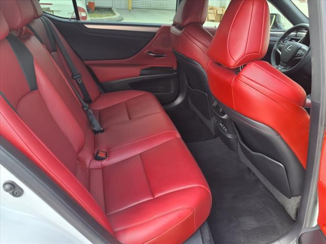used 2021 Lexus ES 350 car, priced at $31,433