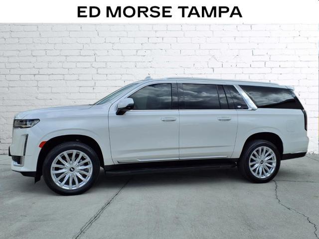 used 2022 Cadillac Escalade ESV car, priced at $72,123
