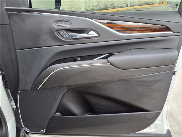 used 2022 Cadillac Escalade ESV car, priced at $72,123