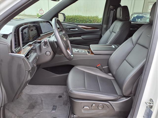 used 2022 Cadillac Escalade ESV car, priced at $72,123