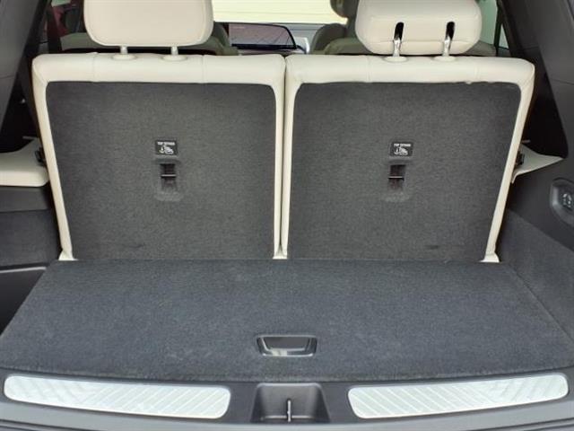 new 2026 Cadillac VISTIQ car, priced at $80,515