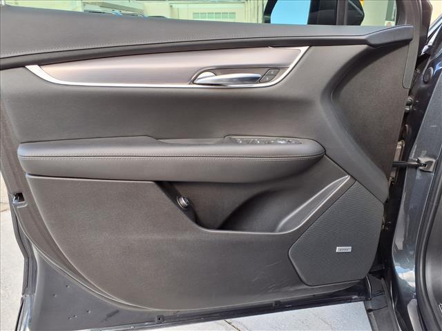 used 2022 Cadillac XT5 car, priced at $27,499
