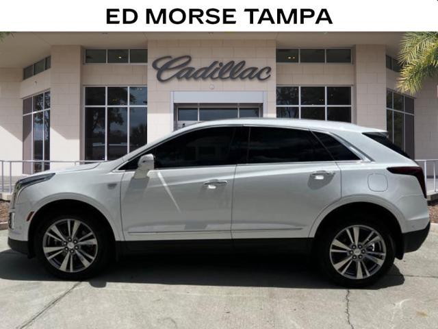new 2025 Cadillac XT5 car, priced at $55,590