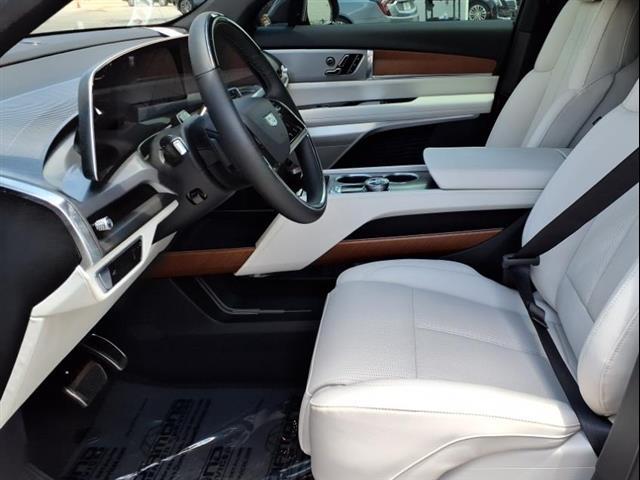 new 2026 Cadillac VISTIQ car, priced at $80,215