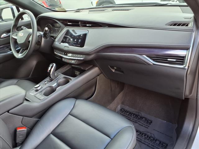 used 2022 Cadillac XT4 car, priced at $25,597