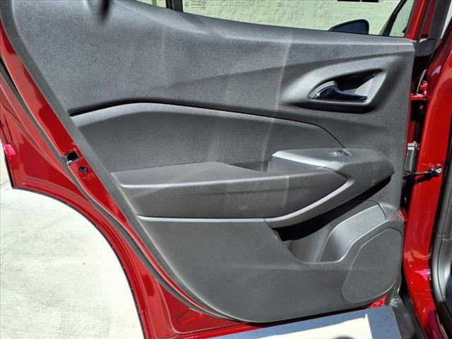 used 2025 Chevrolet Trax car, priced at $25,226