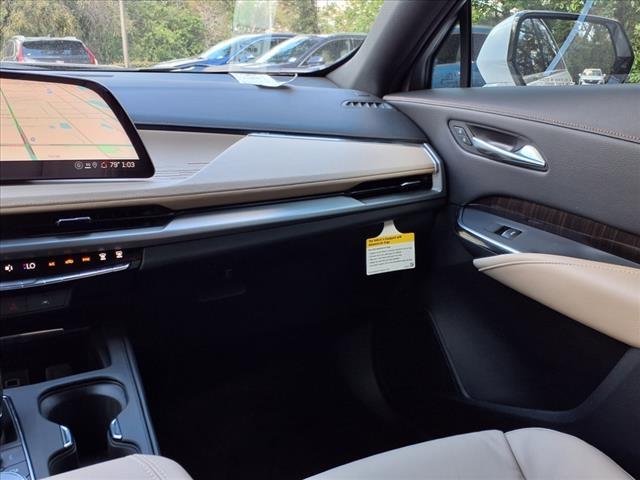 new 2025 Cadillac XT4 car, priced at $42,615