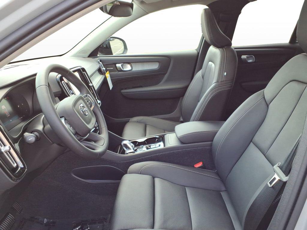 new 2026 Volvo XC40 car, priced at $53,645