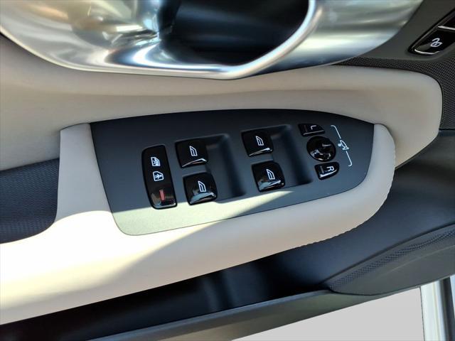new 2026 Volvo XC90 car, priced at $70,825