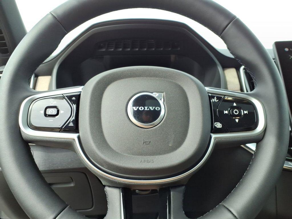 new 2026 Volvo XC90 car, priced at $68,825