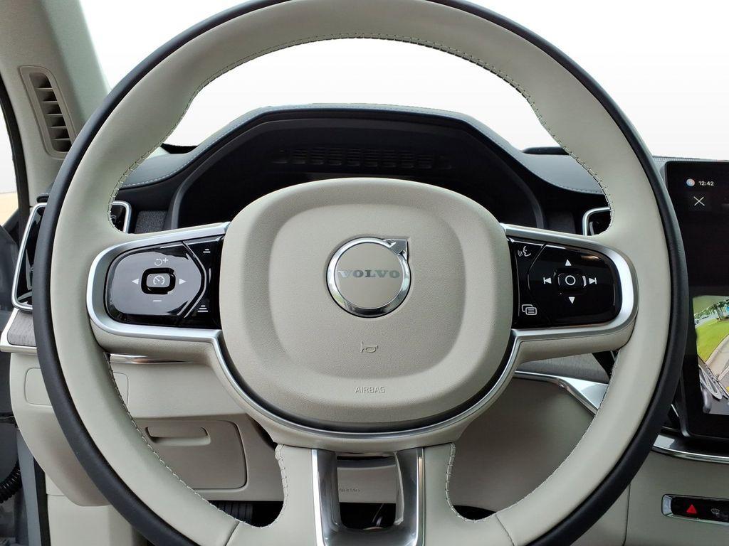 new 2026 Volvo XC90 car, priced at $72,155
