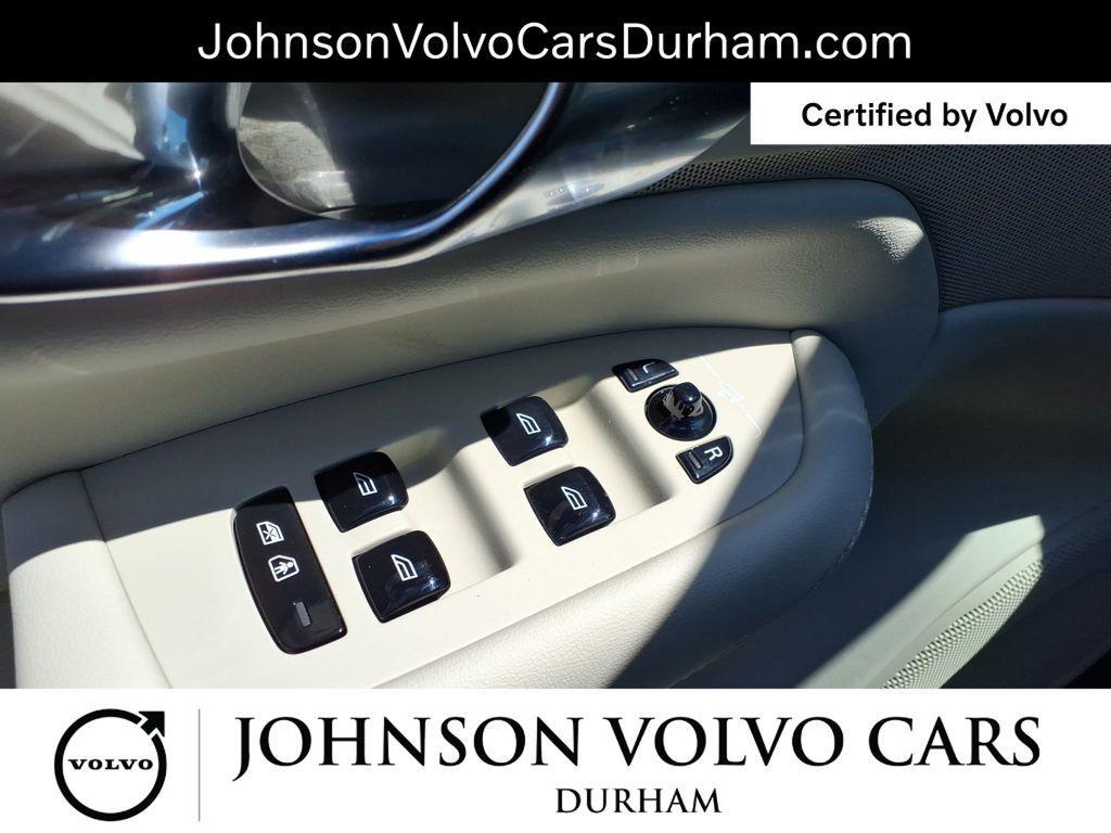 used 2022 Volvo XC90 car, priced at $39,984