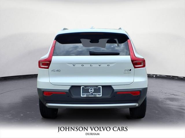 new 2025 Volvo XC40 car, priced at $49,565